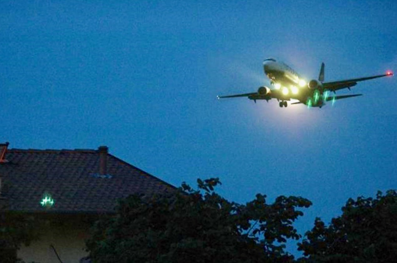 Legambiente: «A Orio al Serio 413 decolli di aerei tra le 23 e le 6 nei primi 58 giorni dell’anno»