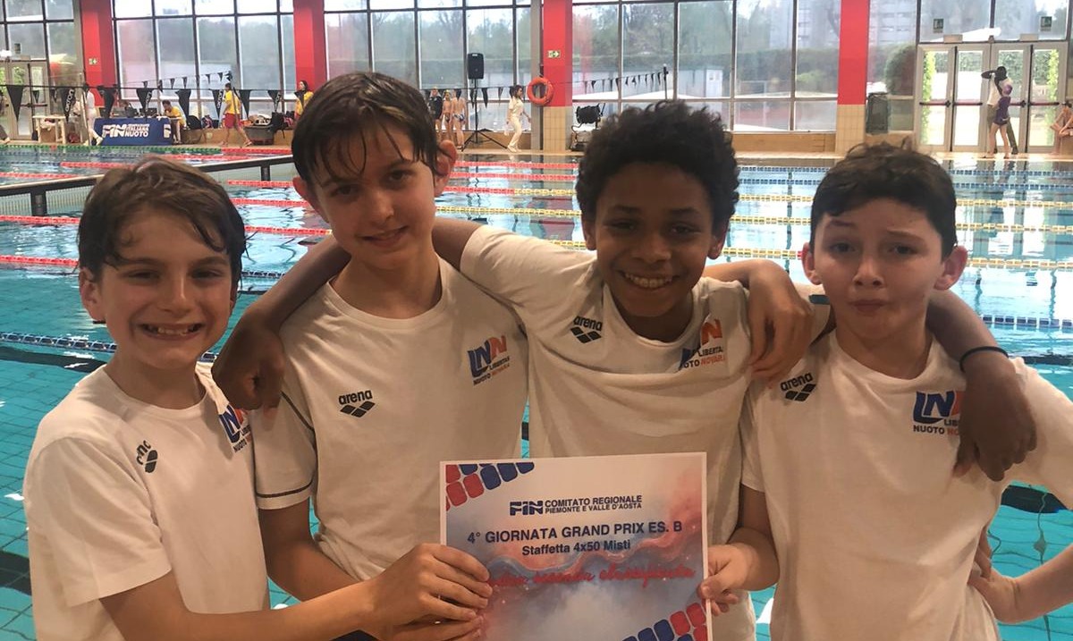 Libertas Nuoto Novara protagonista: cinque podi nel nuoto e “ondine” brillano agli Italiani di Ostia