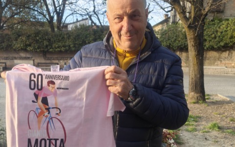 Magliette celebrative a sessant’anni dalla vittoria del Giro d’Italia in regalo