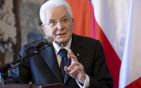Mattarella: “Nonostante le bombe, Libano sta stabilizzando il Paese e disarmando Hezbollah”
