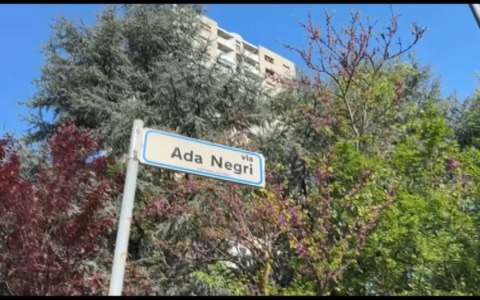 Morto il bimbo di un anno e mezzo caduto dal secondo piano