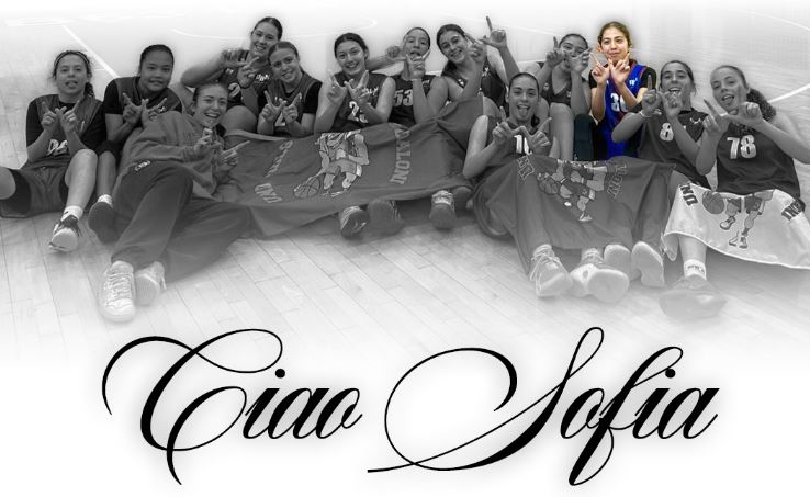 “Ciao Boss”, in centinaia per l’ultimo saluto a Sofia