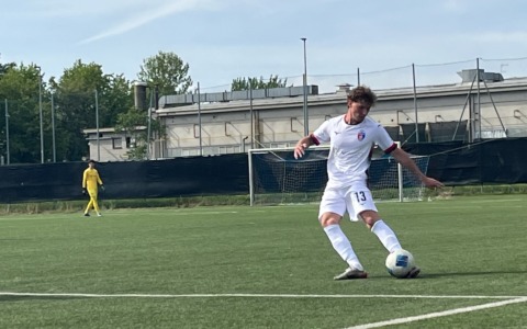 Parità tra Caronnese e Ardor: rossoblu ai playoff