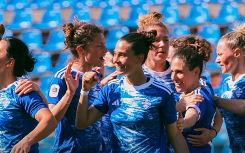 Pasqua magica per il Como femminile: batte il Cesena 2-1 ed è a un passo dalla promozione