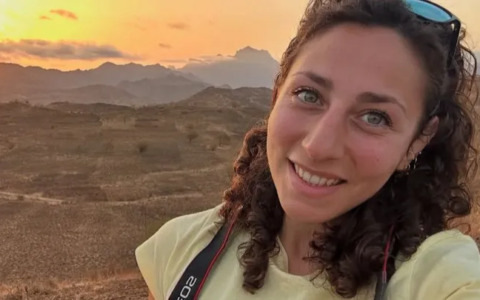 Per Giorgia adesivi in vetta e ferrata a suo nome