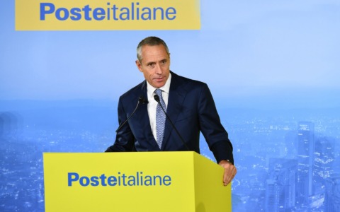 Poste Italiane punta ad acquisire Tim
