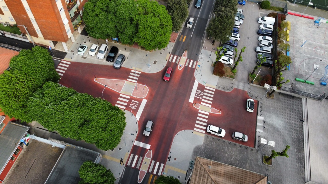 Quartiere Don Bosco: terminata la riqualificazione di piazza Papa Giovanni XXIII