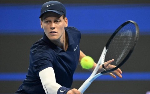 Sinner: “Scambierei un mio titolo per l’Italia ai Mondiali”