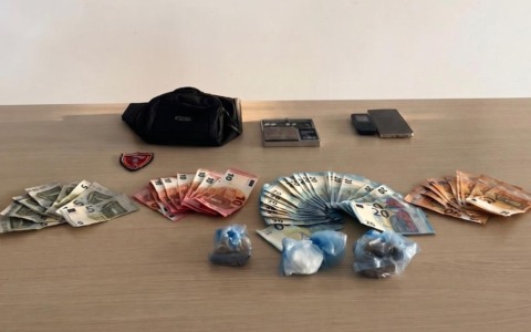 Spaccio nelle campagne: arrestato un 39enne con droga e contanti