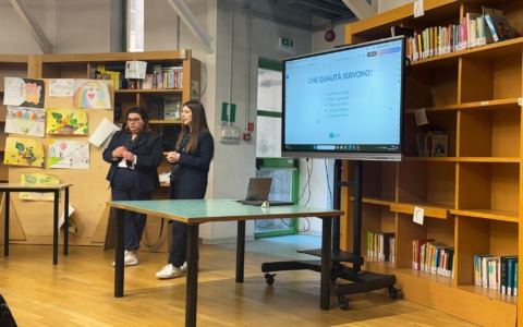 Studenti agenti immobiliari per un giorno