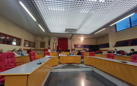 Taggia si schiera. No all’apertura anticipata della discarica di servizio