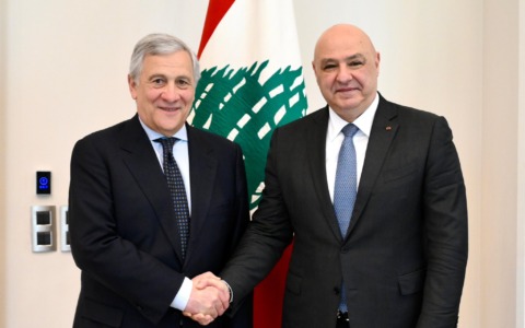 Tajani vola a Beirut: “Solidarietà dell’Italia dopo gli attacchi inaccettabili di Israele”
