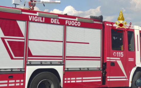 Tragedia sfiorata, 86enne salvato dalle fiamme