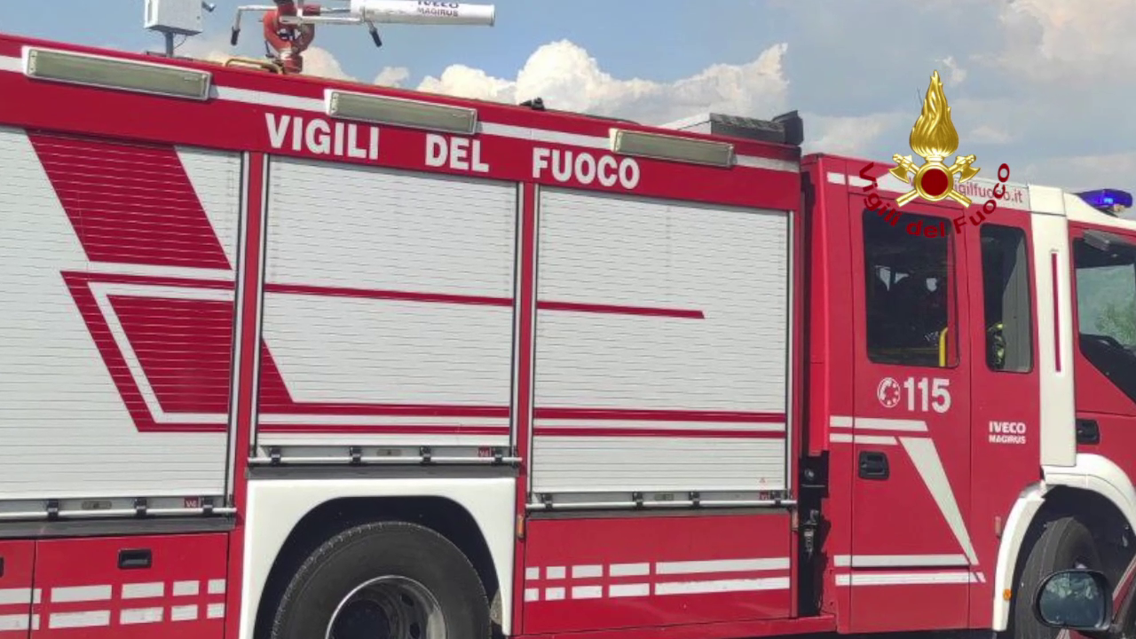 Tragedia sfiorata, 86enne salvato dalle fiamme
