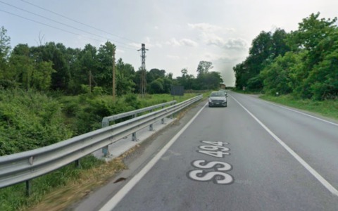 Tragico incidente a Vigevano: auto si ribalta in un canale, muore un uomo di 64 anni
