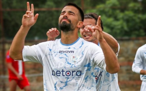 Una rete del bomber Djorkaeff regala tre punti alla Sanremese contro il Club Milano sotto gli occhi di Seedorf