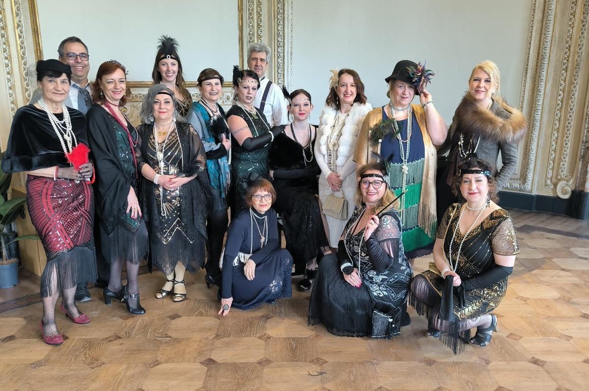 Villa Borromeo si tinge di giallo: successo strepitoso per il debutto dei ruggenti anni ’20