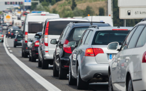 A fuoco un camion in galleria lungo la A26 tra Ovada e Masone: tratto chiuso al traffico