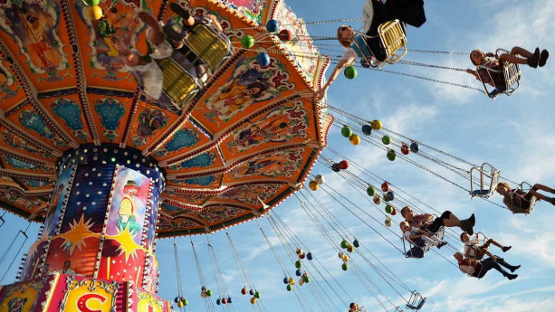 A Pavia si accende il Luna Park della Pentecoste 2026
