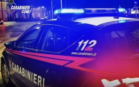 Accoltellò un 19enne dopo una tentata rapina, arrestato 16enne