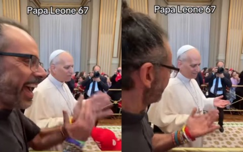 Anche Papa Leone ha fatto “Six-Seven” con le mani: dove è nato il gesto popolare tra i ragazzi (e cosa significa)