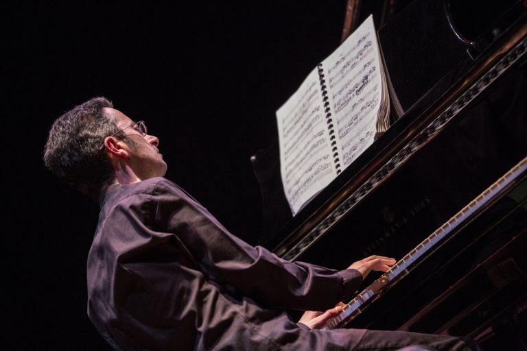 Andrea Bacchetti alle Clarisse di Rapallo: quattro secoli di musica tra Bach e il Novecento