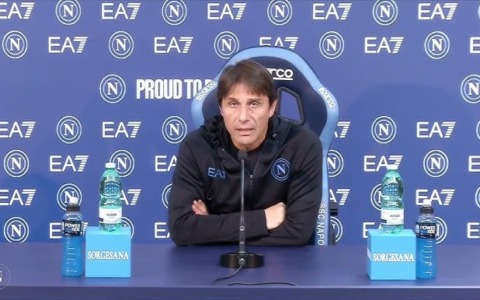 Antonio Conte annuncia l’addio al Napoli