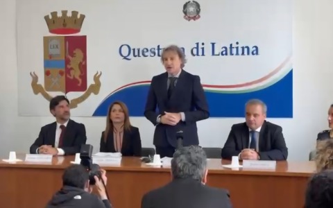 Armi, esplosivi e droga: 16 arresti. Il Procuratore Capasso: “Lo Stato c’e'”. LE INTERVISTE