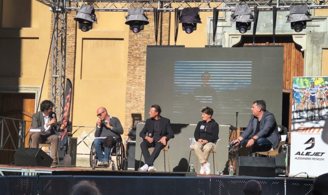 Aspettando il Giro: a Novi Ligure il Festival della letteratura sportiva. Ospite Alessandro Petacchi