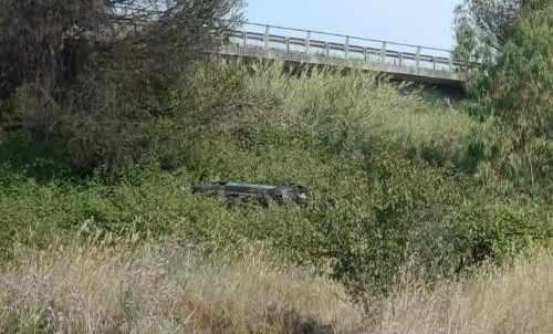 Auto fuori strada a Borgo Piave, ferito il conducente