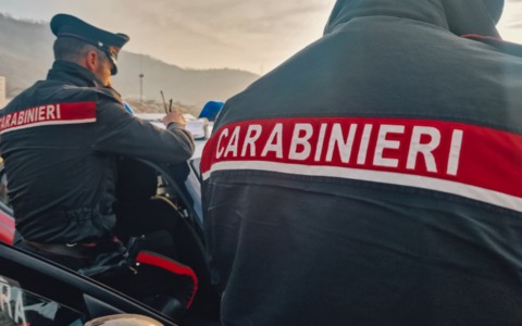 Brescia, controlli straordinari dei carabinieri: sospeso un ristorante, sanzioni per oltre 26mila euro