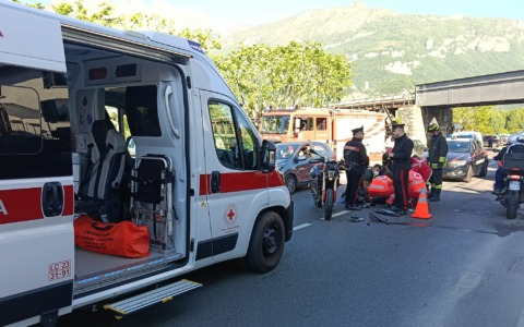 Brutto incidente fra due moto all’altezza del Ponte Vecchio