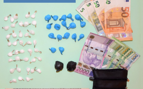 Cocaina nascosta nella leva del cambio, arrestato per spaccio