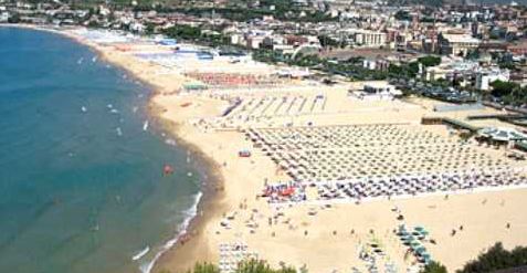 Il Tar di Latina annulla la proroga di tutte le concessioni balneari a Gaeta