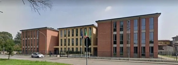 Crisi Ikaros, stipendi bloccati e scuole verso lo sciopero