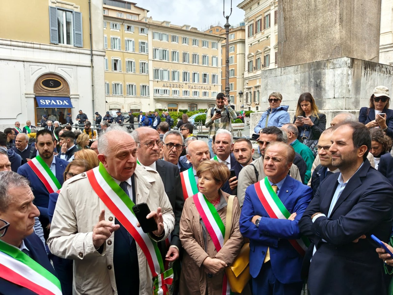 Dalle Marche a Roma. I sindaci dei comuni non montani: “La nuova riforma rischia di far morire i piccoli borghi”.