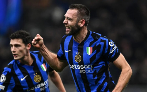 De Vrij non andrà ai Mondiali, Koeman spiega la scelta