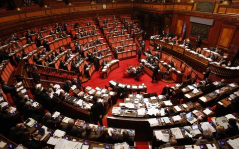 Emendamenti Decreto fiscale oggi in Senato: stretta sul telemarketing, dopo l’energia anche la telefonia
