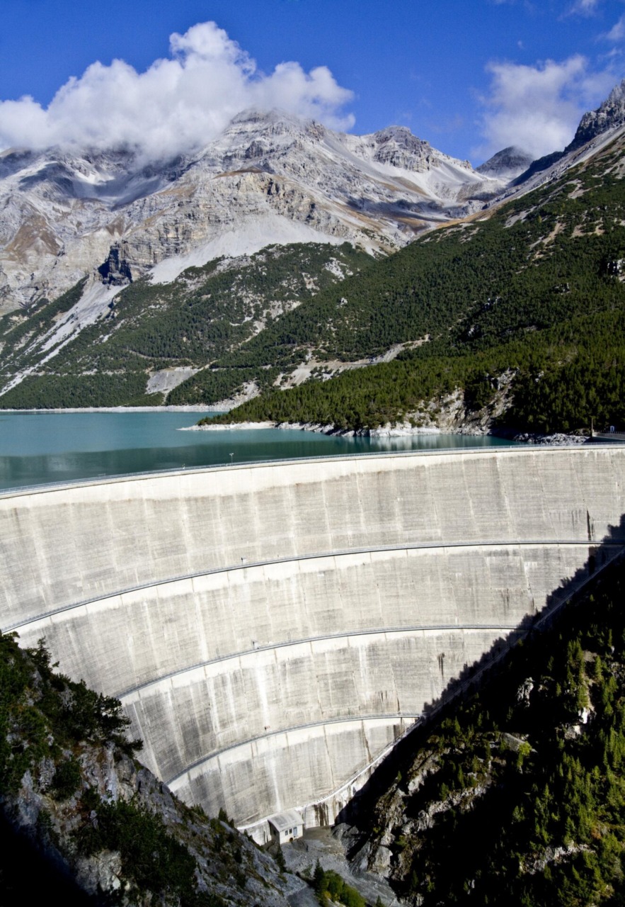 Energia idroelettrica, oltre 307 mila euro a sostegno di scuole, sport, assistenza e oratori