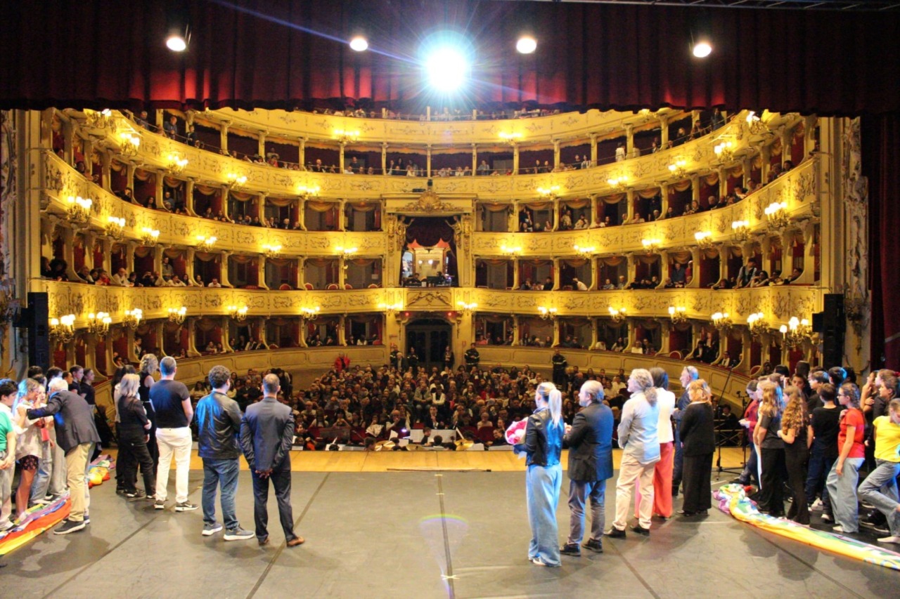 “Et in Terra Pax”, successo al Teatro Sociale