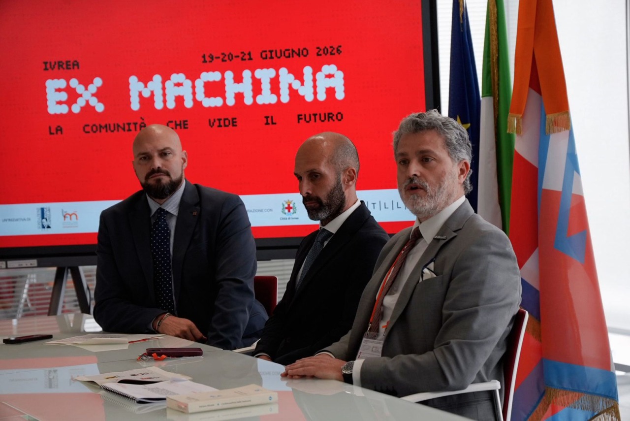 Ex Machina, la comunità che vide il futuro