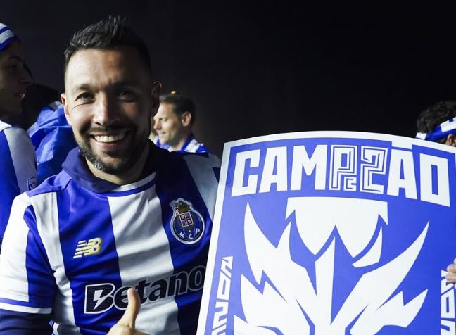 Farioli allontana la Serie A: “Pronto per il secondo anno al Porto”