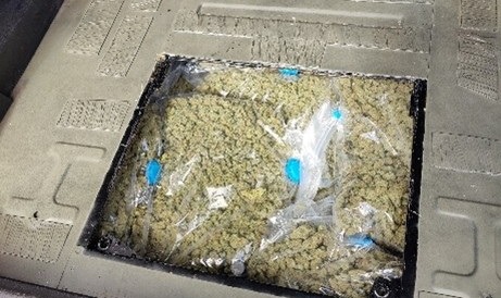 Fermato lungo la A26 con oltre 16 chili di marijuana nascosta nell’auto: arrestato 40enne
