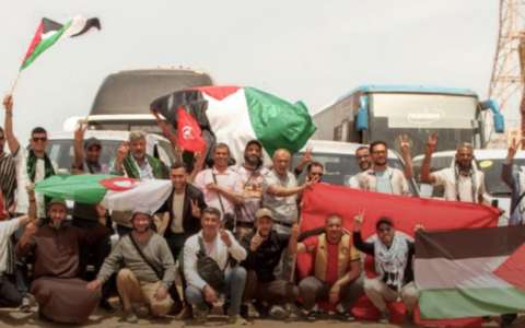Flotilla di terra bloccata in Libia, fermati anche due attivisti italiani: si trovano a Bengasi in attesa di processo
