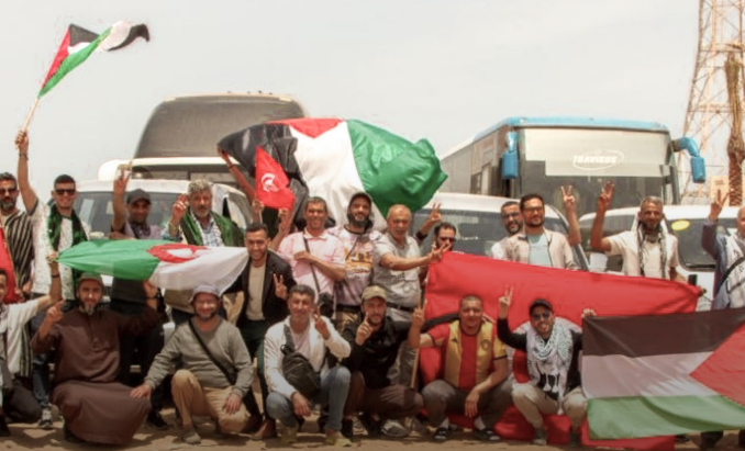 Flotilla di terra bloccata in Libia, fermati anche due attivisti italiani: si trovano a Bengasi in attesa di processo