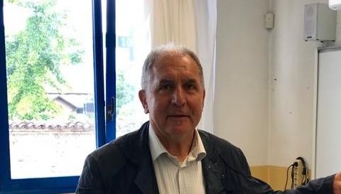 Il sindaco replica alla proposta di un Patto civico per i giovani: “La consegna della Costituzione ai diciottenni già esiste”
