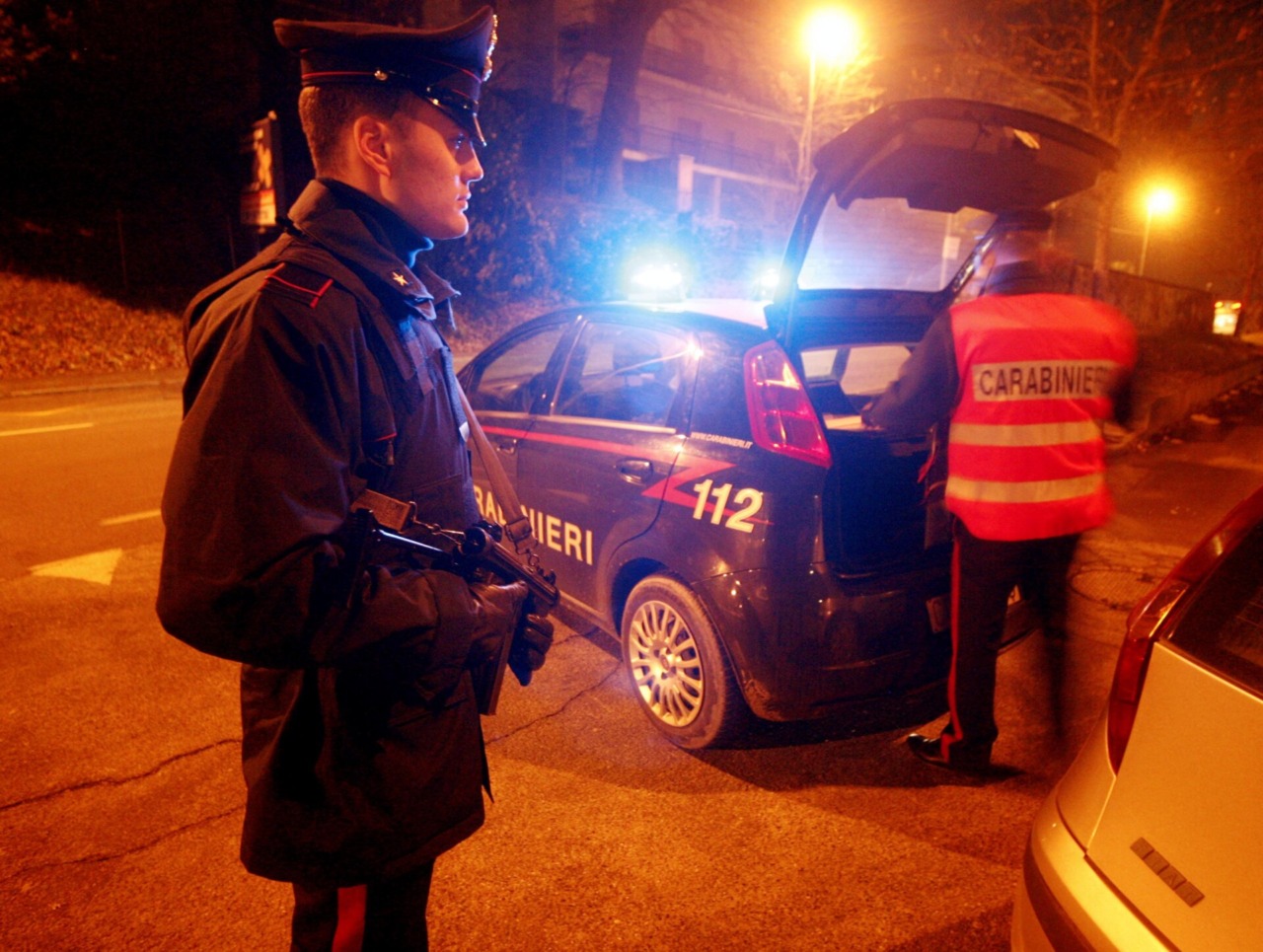 In auto avevano arnesi da scasso: denunciati due nomadi