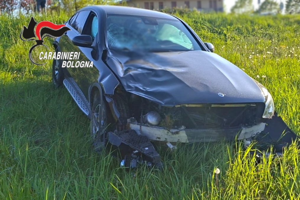 Incidente mortale Castel d’Aiano, il 52enne accusato di omicidio stradale guidava sotto l’influenza dell’alcool