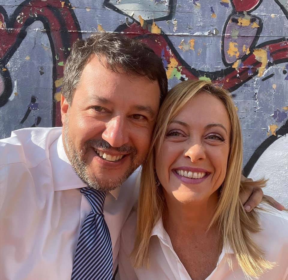 Ipotesi elezioni anticipate: dopo Salvini, anche Meloni. L’ombra di Draghi in caso di pareggio