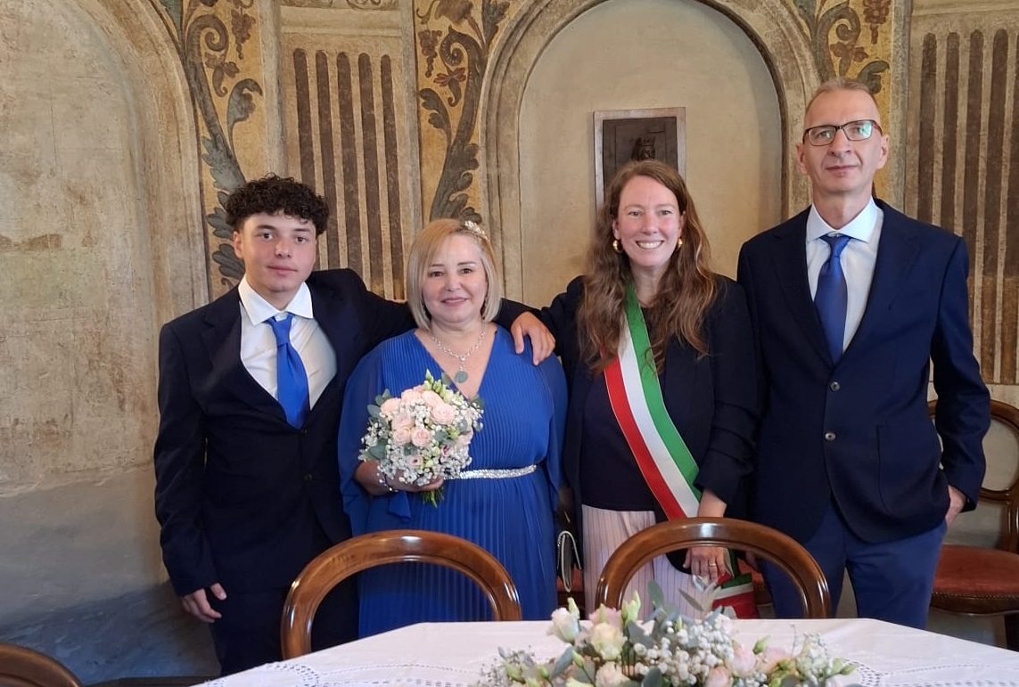 La storia di Linda: dall’inferno della violenza, al matrimonio: “Donne, non perdete mai la speranza”